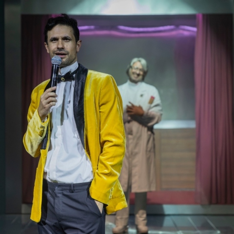 «Ο άσχημος» με τον Ορφέα Αυγουστίδη