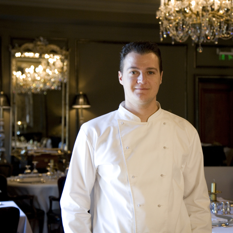 Αστέριος Κουστούδης (King George) 