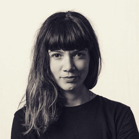 Συναντήσεις με νέους ποιητές: Ο Θανάσης Πάνου συνομιλεί με την Καλλιόπη Αλεξιάδου