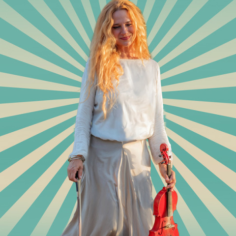 Η Ευανθία Ρεμπούτσικα με το «Carousel» στο Παλλάς