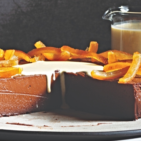 ΨΗΤΗ ΤΟΥΡΤΑ ΣΟΚΟΛΑΤΑΣ με αυγά Βλαχάκη 