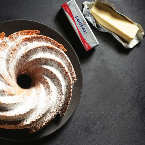 Συνταγή για κέικ εσπεριδοειδών από τον Στέλιο Παρλιάρο