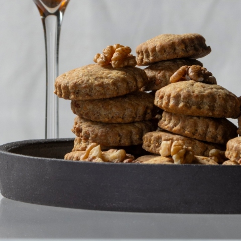 Μπισκότα με blue cheese και καρύδια