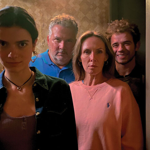 Buzzheart: Η επιστροφή του Ντένη Ηλιάδη στα πάτρια εδάφη