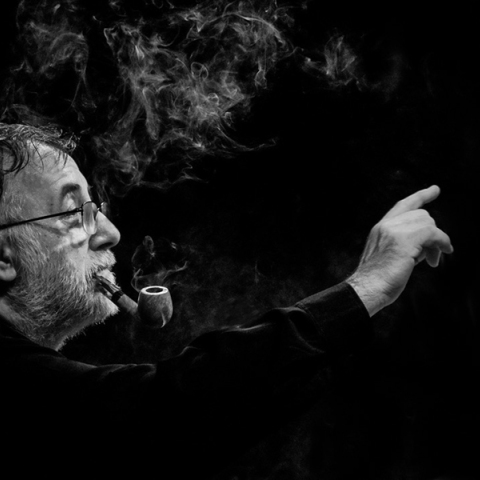 Αφιέρωμα στον Θάνο Μικρούτσικο: «Άφησέ με να’ρθω μαζί σου» στο Ολύμπια