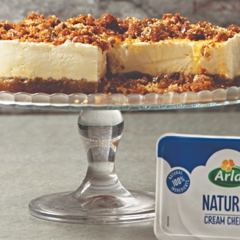  cheesecake με βάση από μελομακάρονο Arla