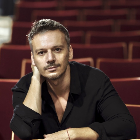 Γιώργος Νανούρης