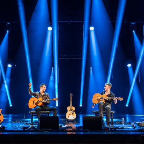 Οι 40 Fingers έρχονται για πρώτη φορά στην Ελλάδα, στο Θέατρο Παλλάς