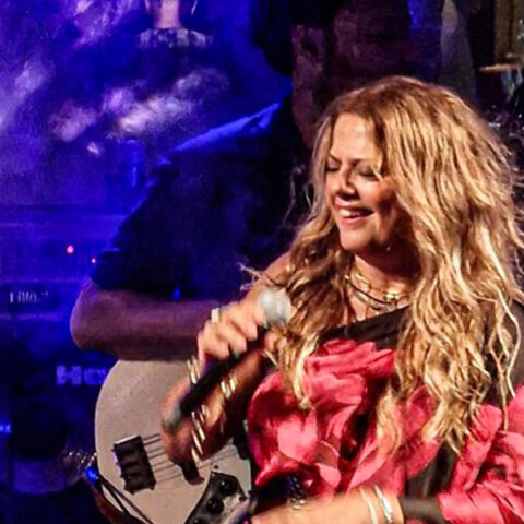 Η Ελένη Τσαλιγοπούλου στο Κύτταρο για τρεις παραστάσεις