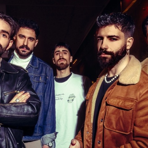 Οι Majovoli στον Σταυρό του Νότου