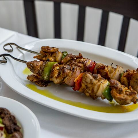 Δώδεκα Πιάτα