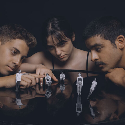 Καιρός να την πουλεύουμε» στο Art 63