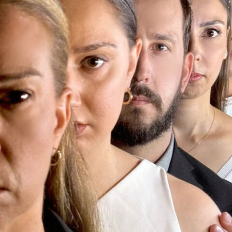 «Η ομολογία της 4ης Ιανουαρίου» στο Θέατρο Μικρό Γκλόρια