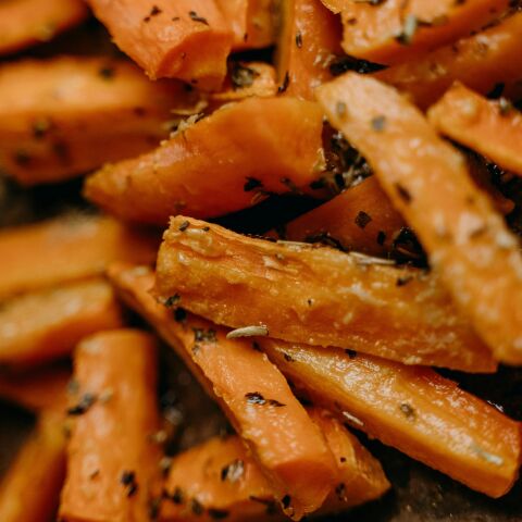 Καρότα με παρμεζάνα στον φούρνο