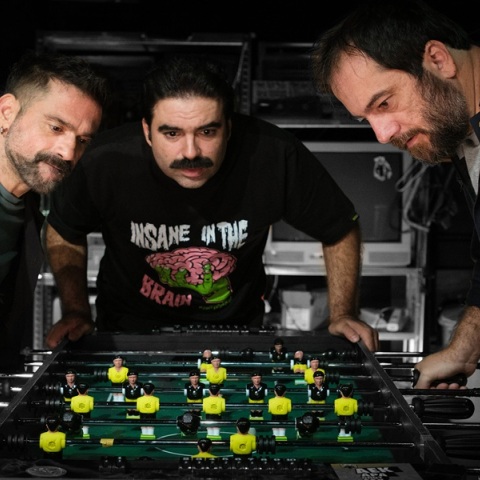 Τζόνι Μπλέ: «Eκδίκηση σε οικογενειακή συσκευασία»