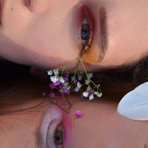 Μόνο αλήθειες