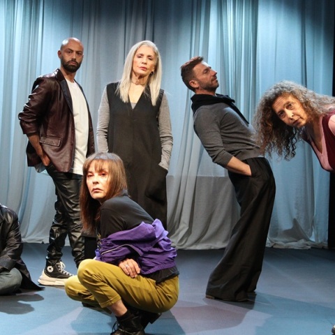 Το σπίτι στην Εθνική οδό- Ένα ήσυχο μέρος στο θέατρο Άλφα