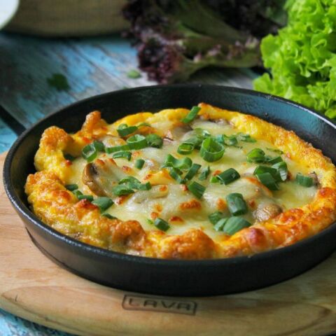 Frittata με μανιτάρια και μοτσαρέλα