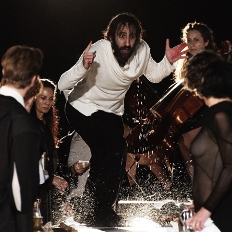 Χάρης Φραγκούλης (ζ-η-θ- Ο ξένος)