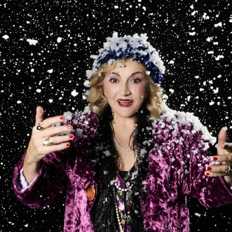 Υρώ Μανέ (Η μητέρα του σκύλου)