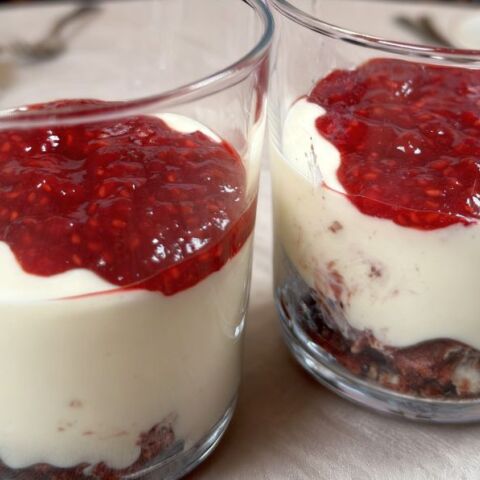 Red Velvet Cheesecake, το τέλειο (και light!) γλυκό για τον Άγιο Βαλεντίνο