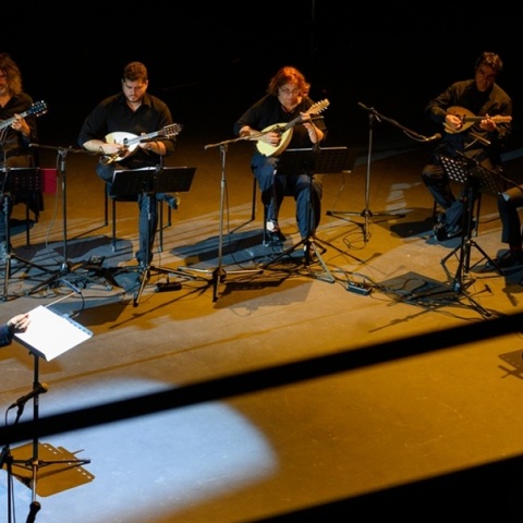 «Ας ερχόσουν για λίγο»: Αφιέρωμα στον Μιχάλη Σουγιούλ