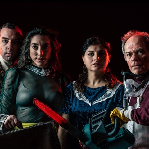 «Εσύ και τα σύννεφά σου», Θέατρο Μετς 