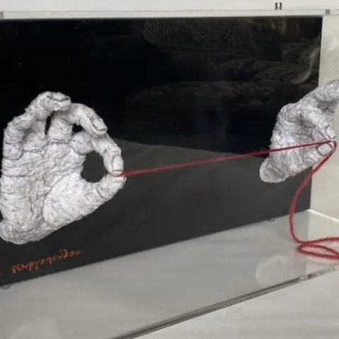 Οι άνθρωποί μου - Η τέχνη της επανάχρησης: Η νέα έκθεση της Δόξας Γεωργοπούλου