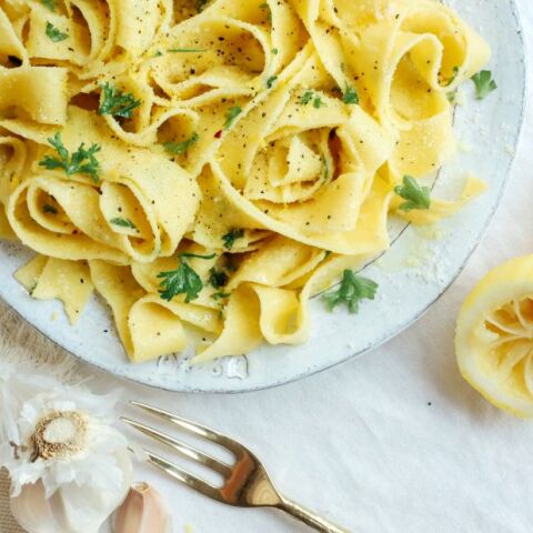 Η πανεύκολη μακαρονάδα al limone που θα κάνεις ξανά και ξανά