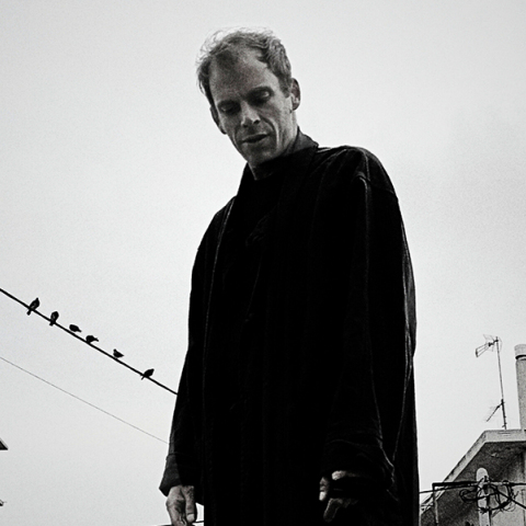 Διψάει τις Νύχτες στο Δημοτικό Θέατρο Πειραιά