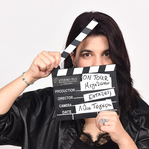 H Λίλια Τσιγάρα (a.k.a Λιλάκι) στην Αρχιτεκτονική Club Live Stage | Μεγαλώνω, εντάξει;