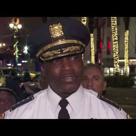 10 shot on Canal Street in New Orleans Sunday morning