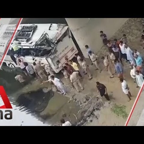 Bus crashes on India highway killing at least 29