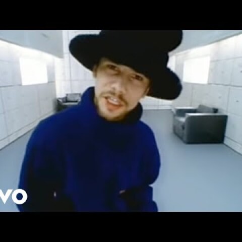 Jamiroquai - Virtual Insanity (Official Video)