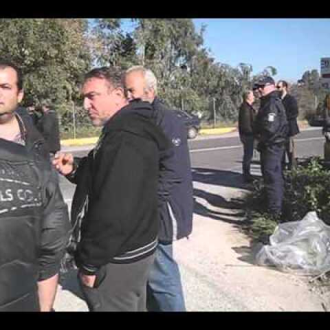 KOSTODAY.COM:Αποκλεισμένος ο δρόμος για το ακίνητο ΚΑΝΤΑΡΖΗ