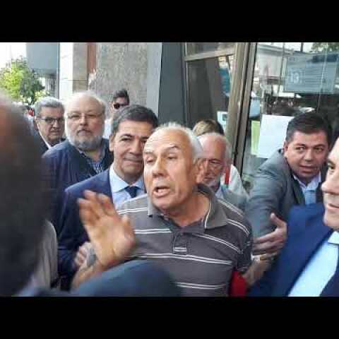 Thestival.gr Συνταξιούχος Καραμανλή