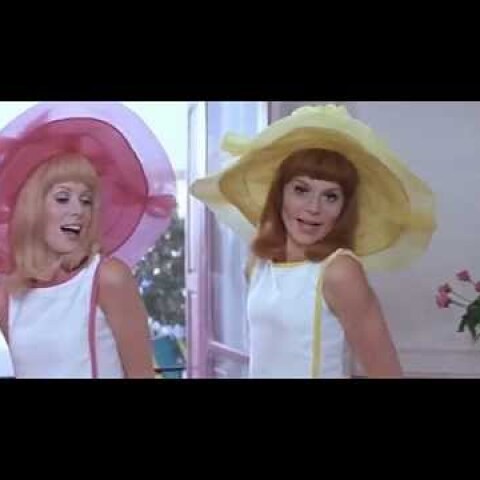 Chanson et paroles des soeurs jumelles (LES DEMOISELLES DE ROCHEFORT)