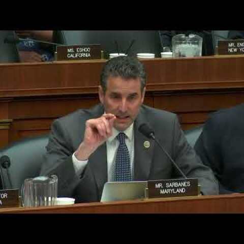 Sarbanes Grills Zuckerberg About Facebook’s Controversial “Campaign Embed” Program