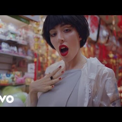 Chairlift - Romeo (Video)