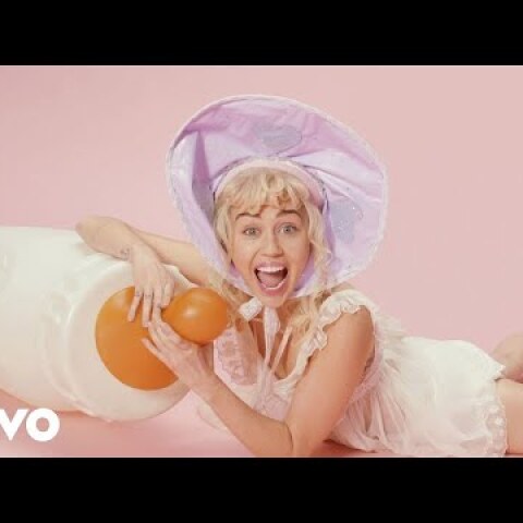 Miley Cyrus - BB Talk (Official Video)