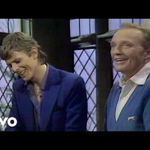 Bing Crosby, David Bowie - The Little Drummer Boy / Peace On Earth