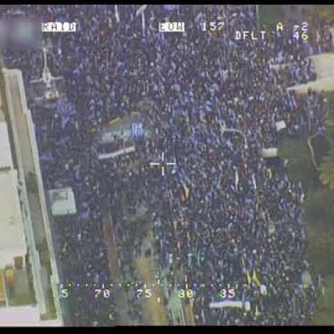 Πλάνα από τη σημερινή συγκέντρωση στην περιοχή της πλατείας Συντάγματος