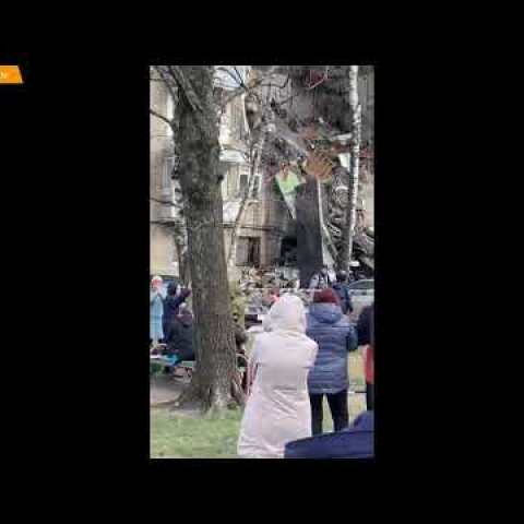 Κτίριο στη Μόσχα καταρρέει μετά από έκρηξη