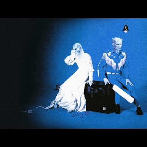 THE WHITE WALKERS -  "SEVEN KINGDOM ARMY..." (SEVEN NATION ARMY PARODY)