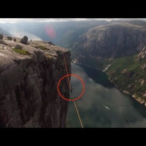 Daredevil loses balance on the 1,000m-high tightrope (DRONE FOOTAGE)