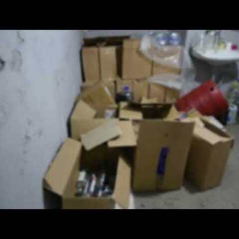 24 10 2019 Εντοπισμός παράνομου εργαστηρίου παρασκευής και εμφιάλωσης αλκοολούχων ποτών