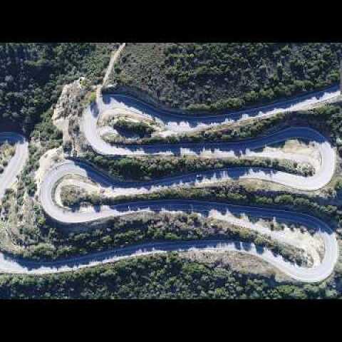 Κωλοσούρτης: Η θρυλική Εθνική με τις συνεχείς «στροφάρες» αλά «Έλα Γιώργη» που έλιωνε τους κινητήρες