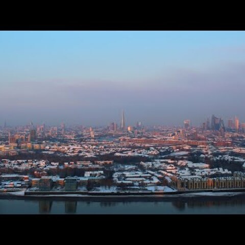 Timelapse video of London waking up to a blanket of snow