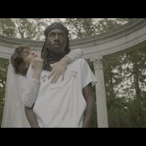 Charlotte Gainsbourg - Deadly Valentine (Official Music Video)