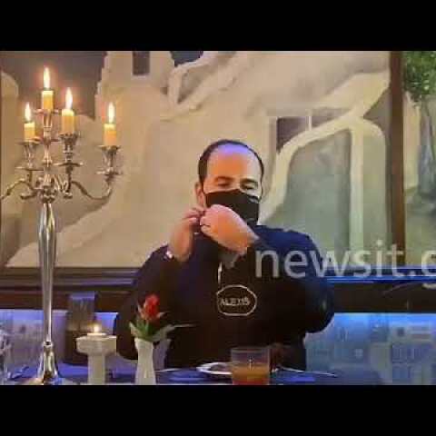 Μάσκα με φερμουάρ: Πατέντα από Έλληνα ομογενή